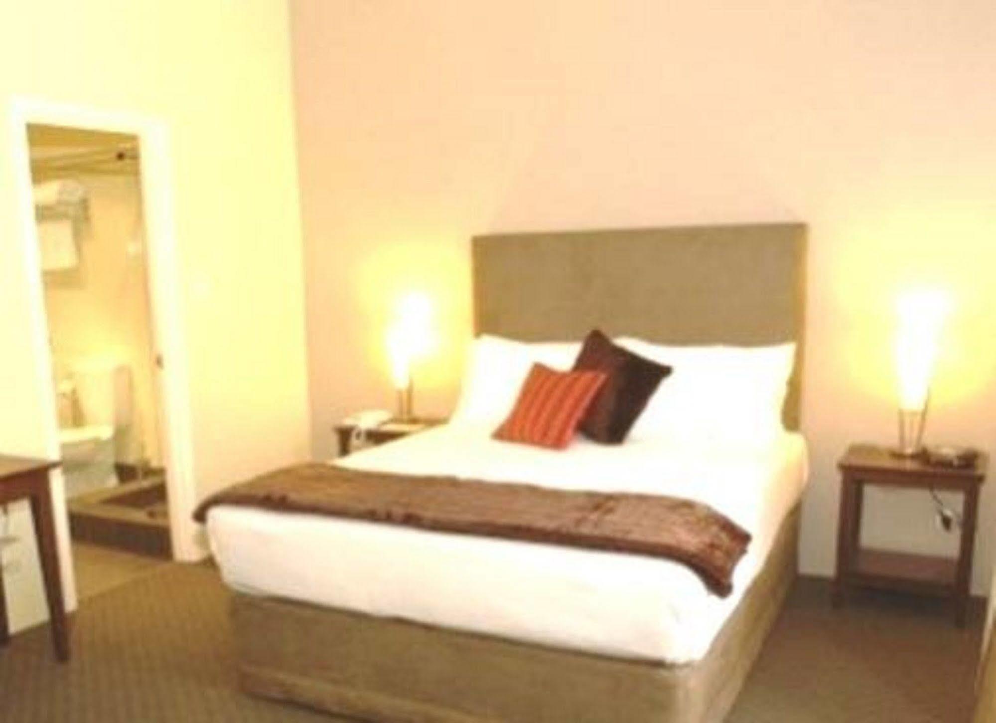 Joondalup City Hotel Perth Kültér fotó
